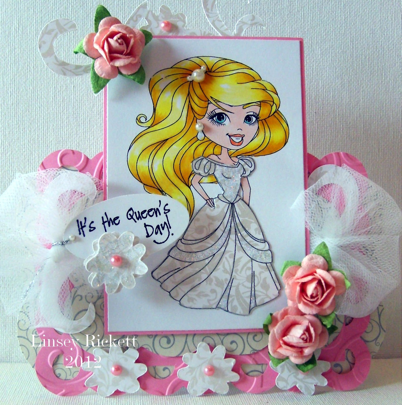 Linsey's Crafty Blog: Royal Court Wannabe!