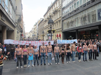 Students from the University of Belgrade and citizens of Serbia are up in arms over a proposed agreement with Pristina over Kosovo which is for all intents and purposes entails the complete and total capitulation of Kosovo and will cement the loss of an area that many Serbs consider to be the heart of Serbia. 