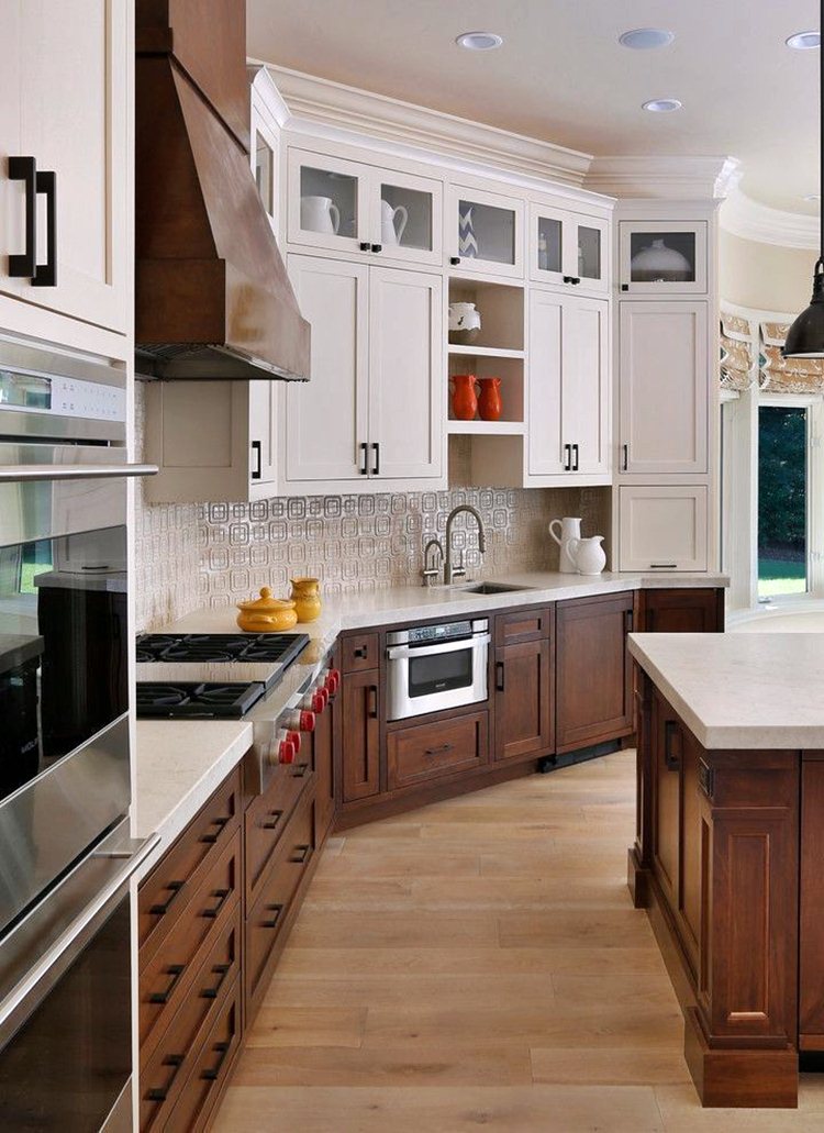 Minimalist Two Toned Kitchen Cabinets for Living room