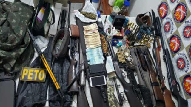 PM faz a maior apreensão de armas de fogo da história de Capim Grosso