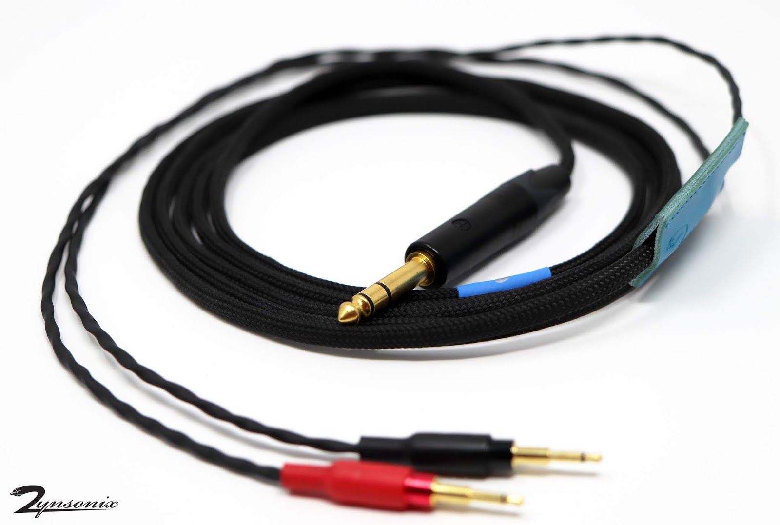 DIY Audio Electronics from AudioQuest NightHawk Carbon