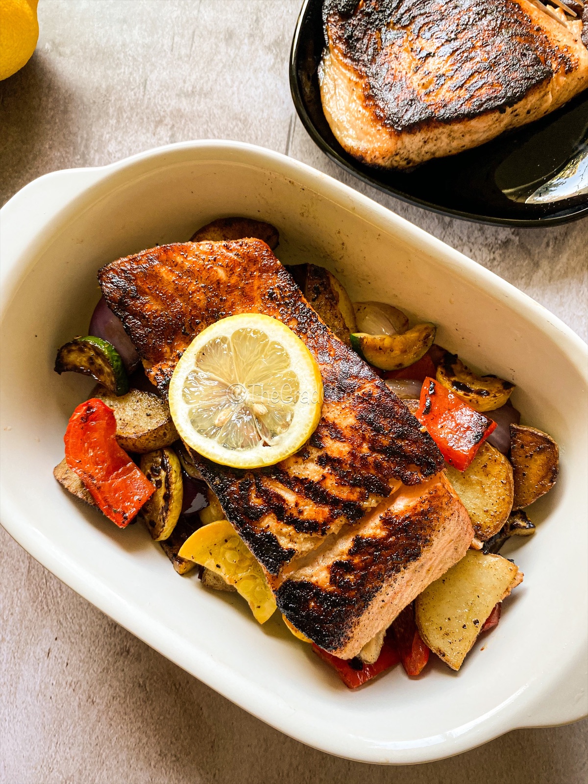 GRILLED SALMON WITH VEGETABLES