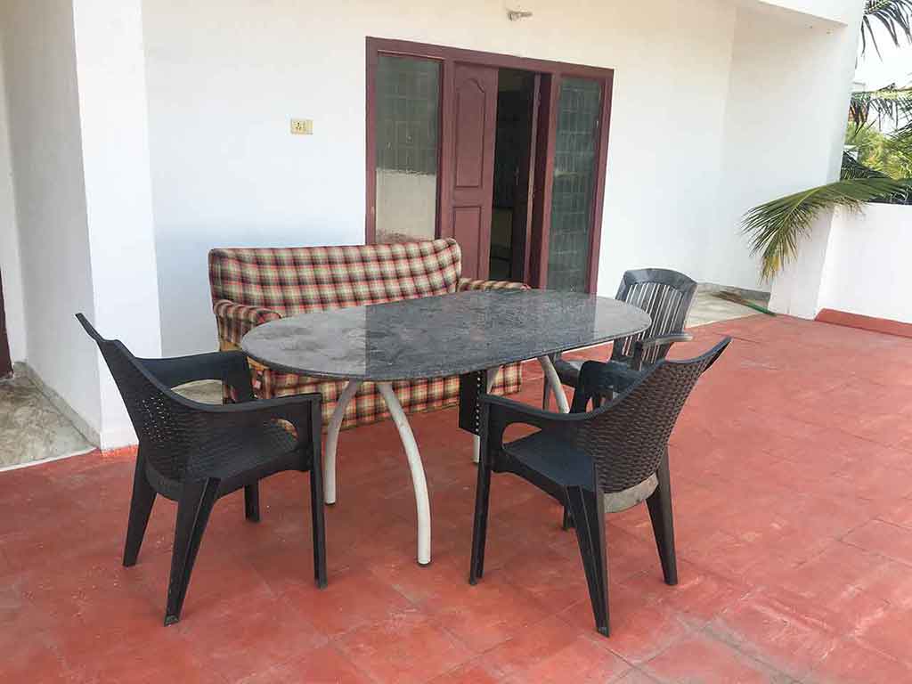 6 bedroom beach house in ecr for rent Beach House in ECR EzeeStays ECR Beach House,Holiday