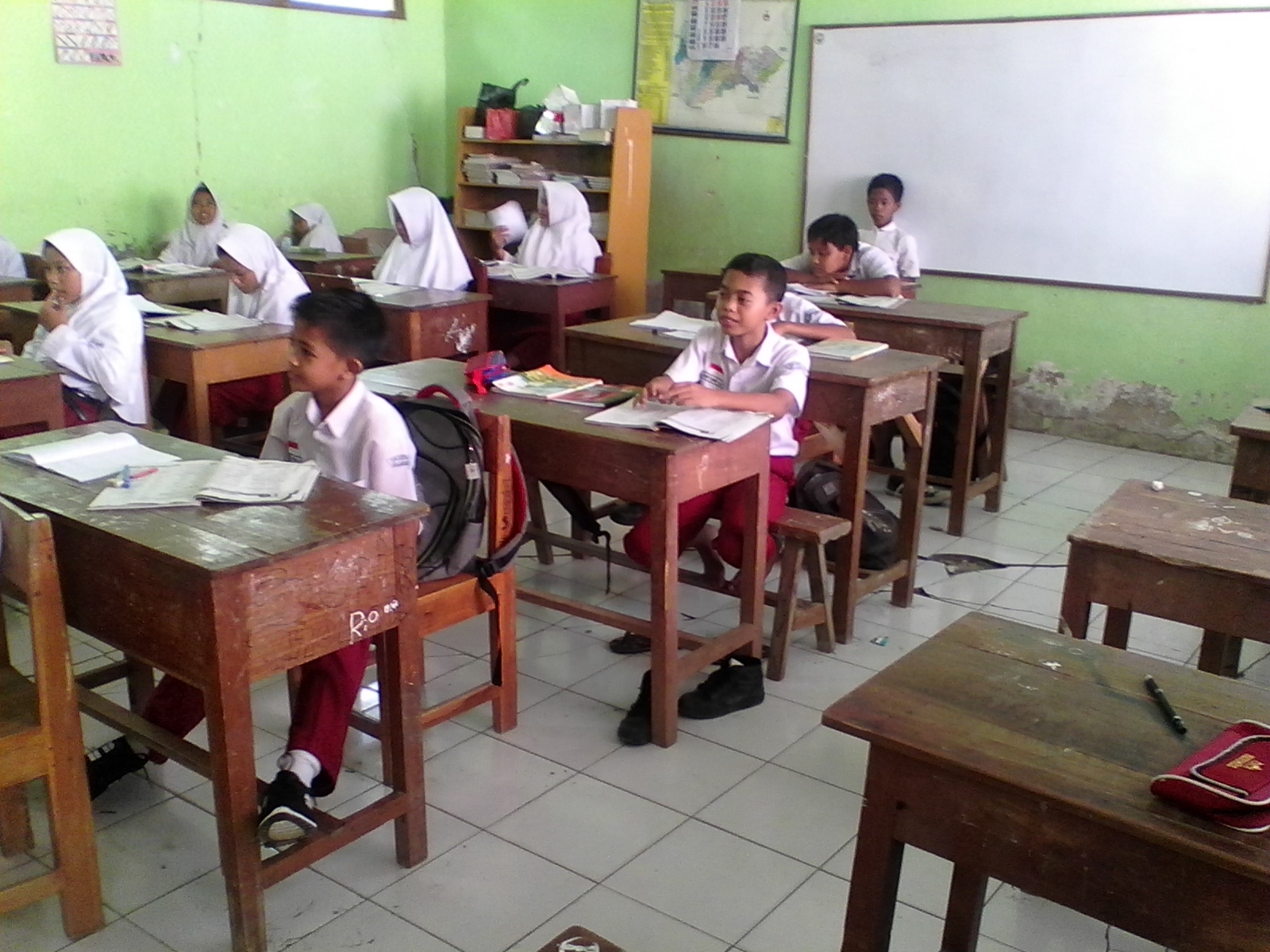 Download Soal Pas Uas Bahasa Inggris Kelas 4 Sd Mi Semester 1 Mariyadi Com