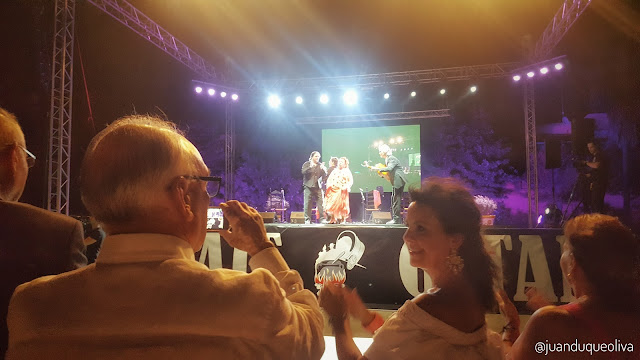 María José Santiago y Cañeta de Málaga en el escenario
