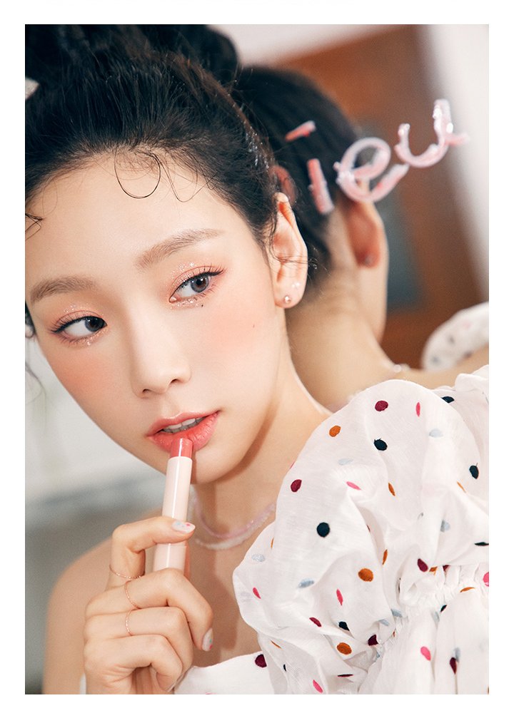More of SNSD TaeYeon's pictures for 'A'PIEU' - Wonderful Generation