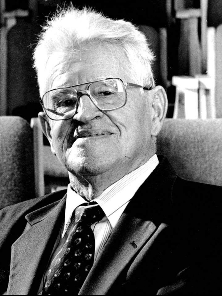 Compositores Folclóricos de Santander GUSTAVO GÓMEZ ARDILA