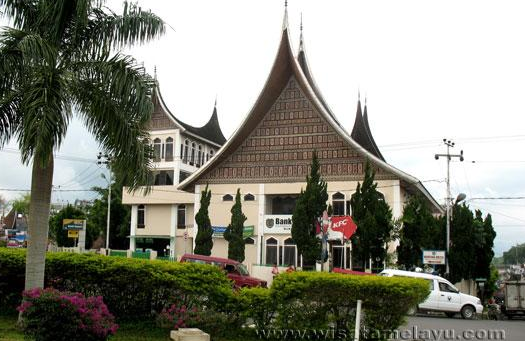 10 Tempat Wisata di Sijunjung, Sumatera Barat Yang Paling Terkenal