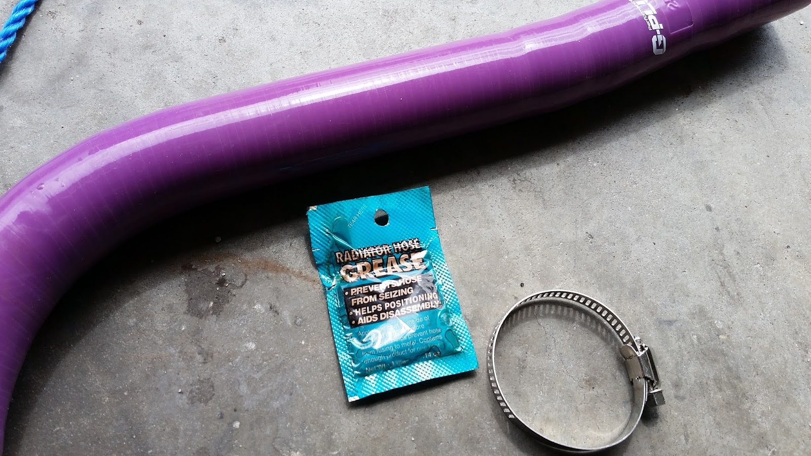 Corolla DIY DIY Replacing Upper & Lower Radiator Hose 2005 Corolla