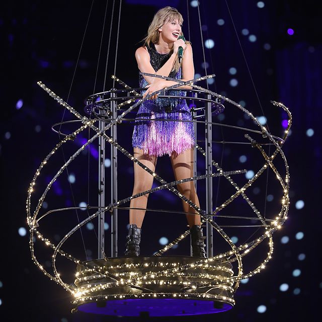 taylor swift hot taylor swift hot