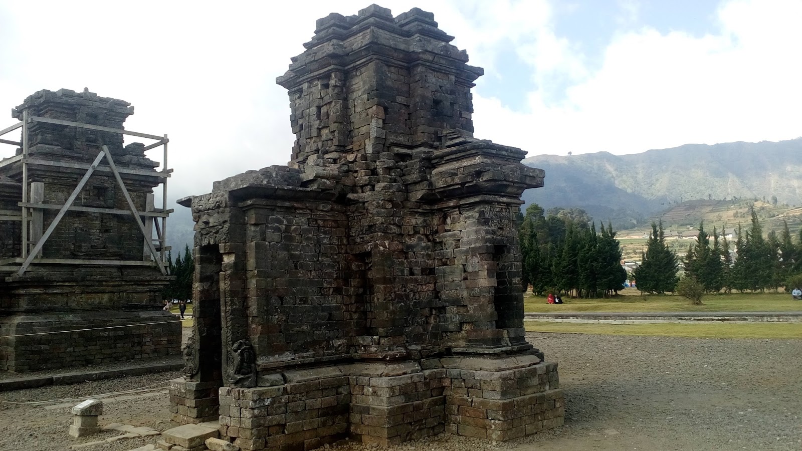 Candi Sembadra Dieng | Sebuah Catatan Petualangan