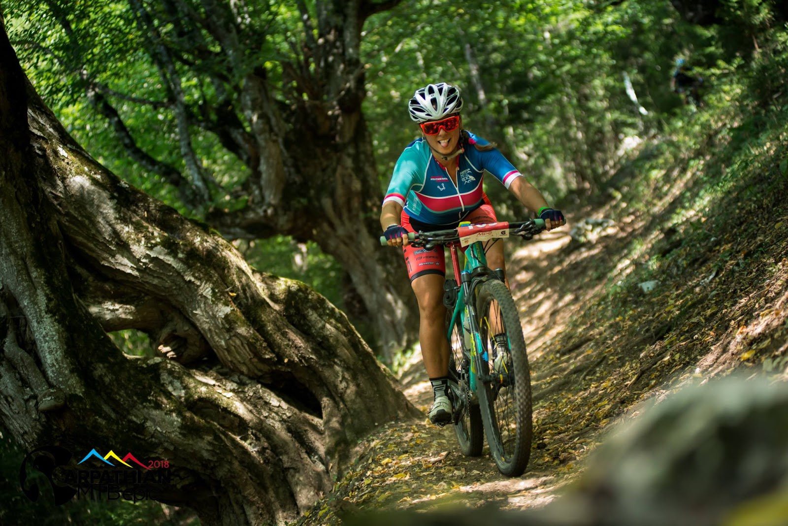 Ariane Lüthi y Peeter Pruus, vencedores de la Carpathian MTB Epic 2018