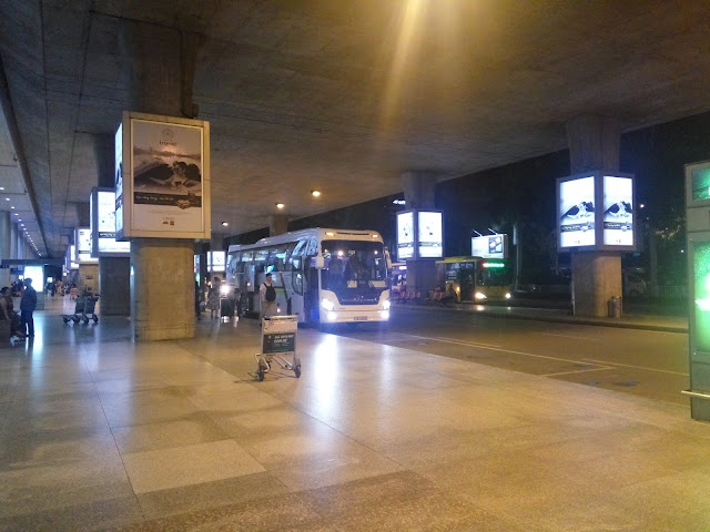 Saigon, hochiminh, vietnam, Bui Vien, travelling, airport bus ticekt, tan son nyat Airport