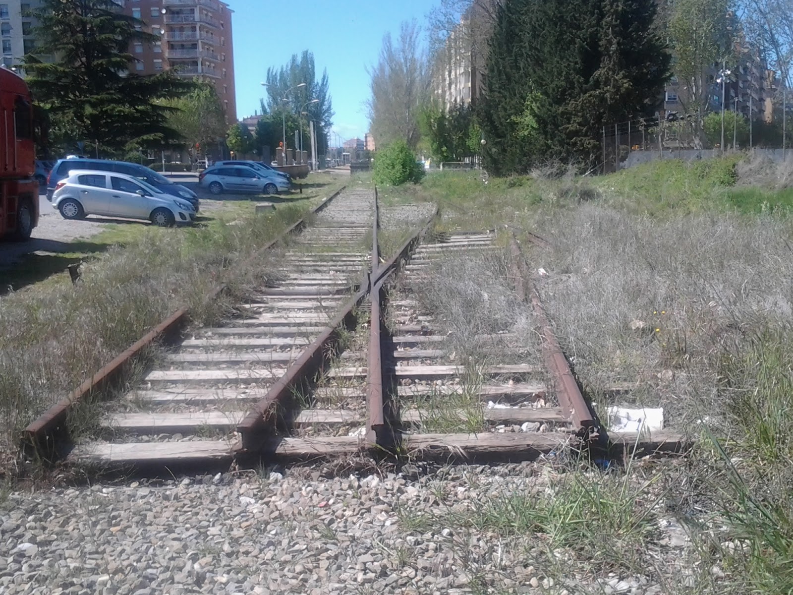 Asociación Altoaragonesa de Amigos del Ferrocarril ESTACIONES DE