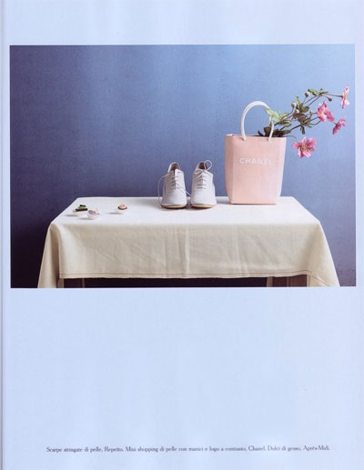 {work of art: photographic still lifes}