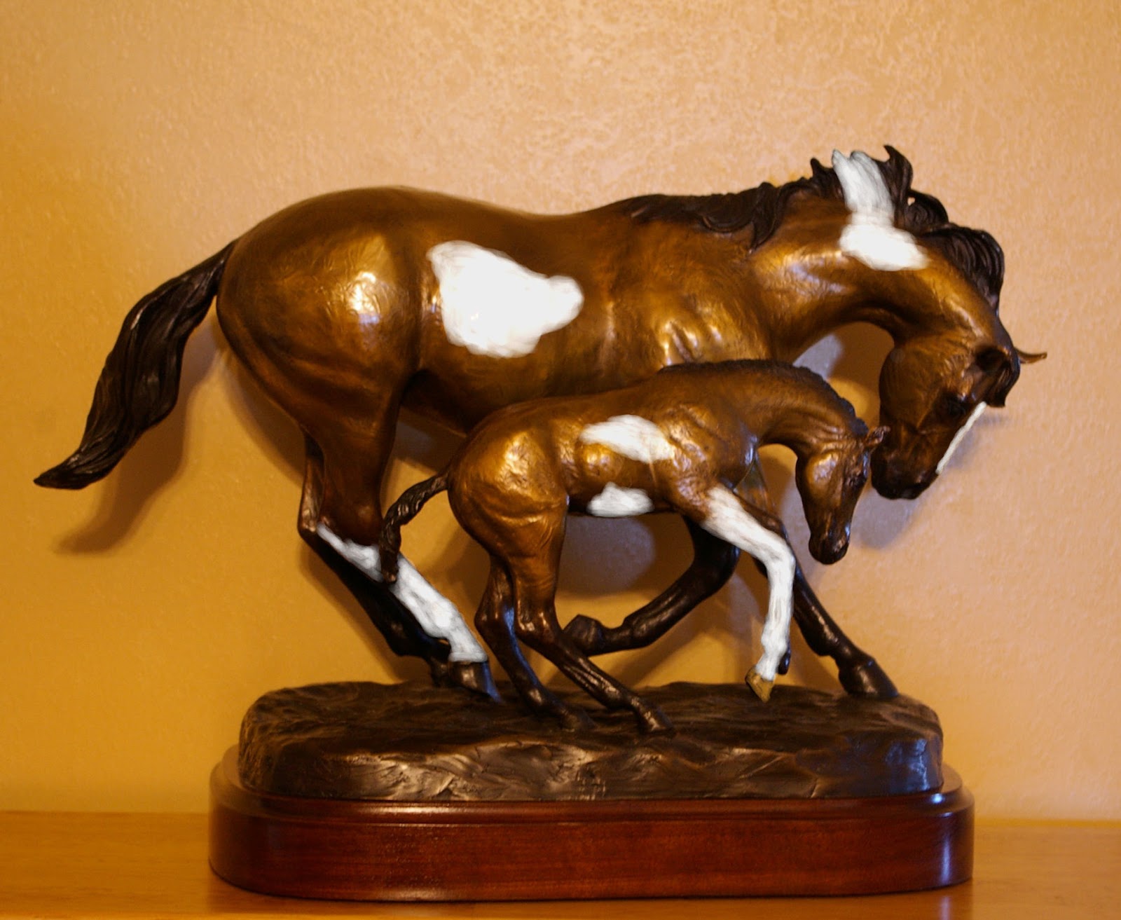 Bronze horse statues, horse art & the real horse Paint horse lovers! A