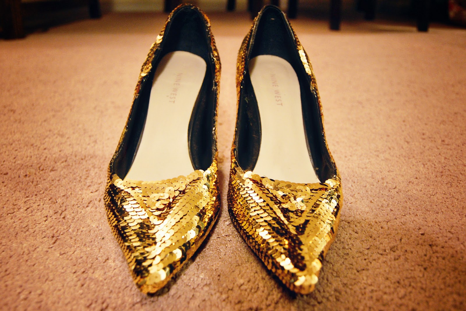Sequin shoes diy