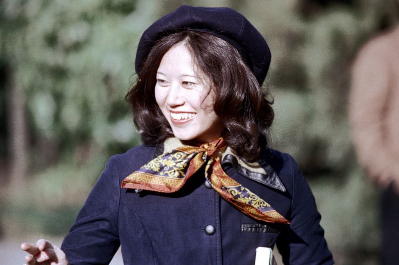 Vintage Tokyo Street Style: Ladies and Their Everyday Looks in the early 1970s - 8