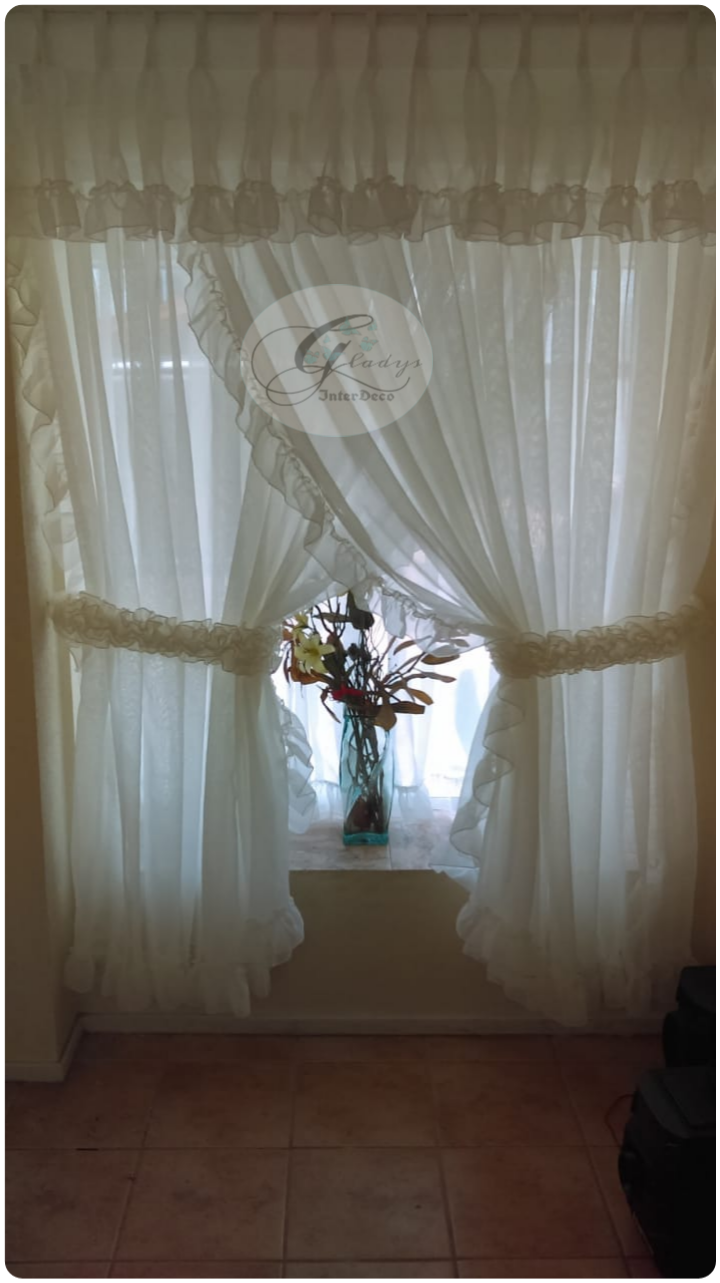 CORTINAS Y CENEFAS PARA TU HOGAR