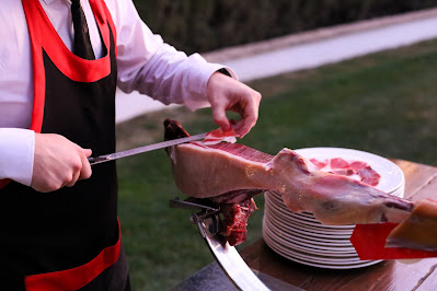 Cómo cortar un jamón correctamente