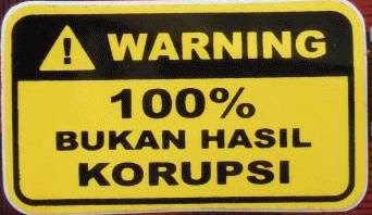 Stiker Unik dan Lucu pada Motor Tema Bukan Hasil Korupsi Stiker Unik dan Lucu pada Motor Tema Bukan Hasil Korupsi