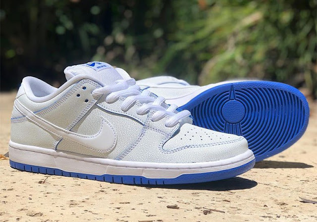 nike porcelain dunk