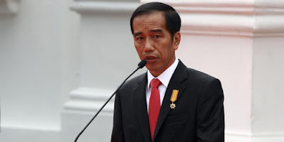 Sibuk Pikirkan Kondisi Negara, Anggota DPR Ini Curiga Ada yg Ingin Jerumuskan Jokowi? jokowi%2Bnasional%2Bkompas%2Bcom - Sibuk Pikirkan Kondisi Negara, Anggota DPR Ini Curiga Ada yg Ingin Jerumuskan Jokowi?
