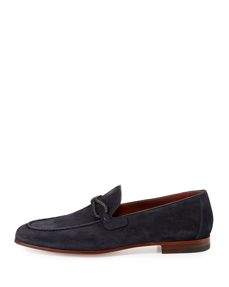 A Necessity In Navy: Magnanni Suede Loafer | SHOEOGRAPHY