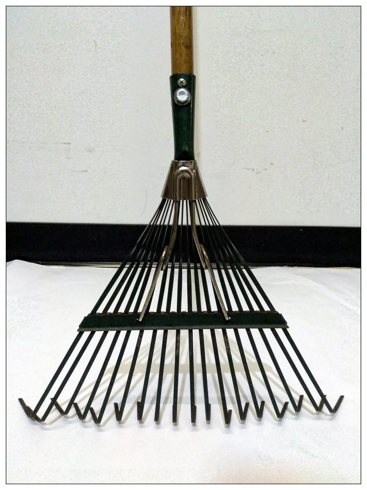 How to put a Handle on a Spring Action Leaf Rake