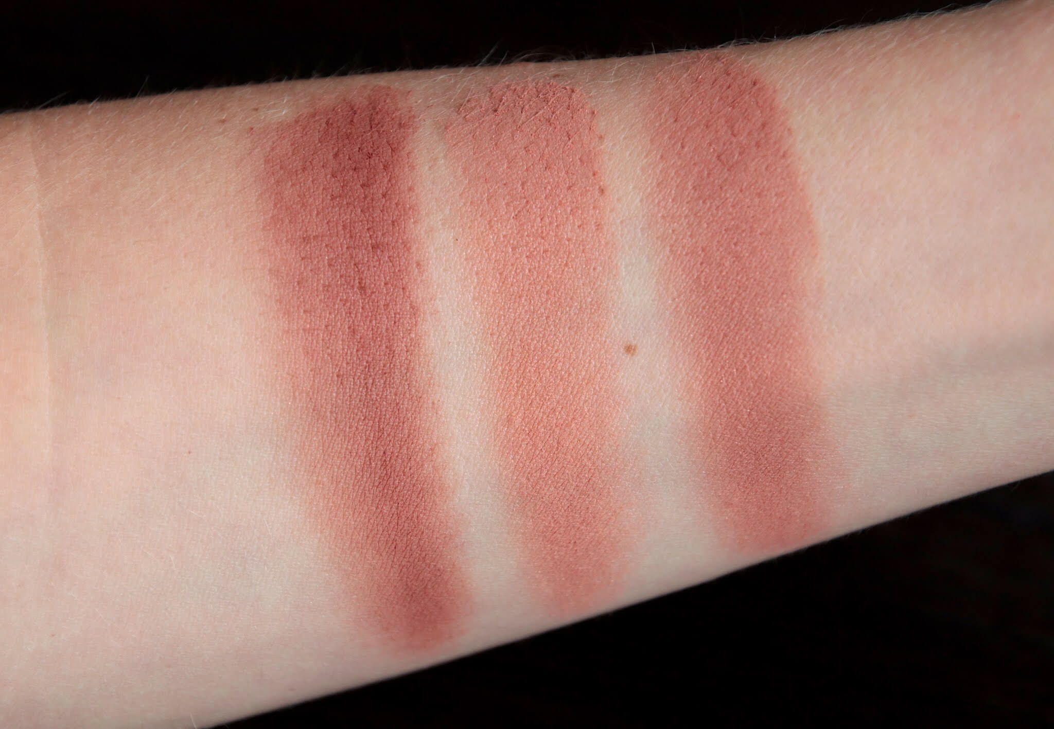 Charlotte Tilbury Blush Cheek To Chic, Pillow Pink Intense Si
