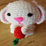 http://www.ravelry.com/patterns/library/crochet-cute-little-bunny-rabbit