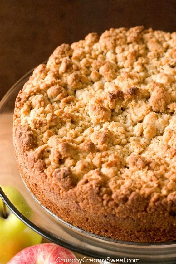 Amazing apple cake with the best crumb topping The Best Apple Crumb Cake Amazing apple cake with the best crumb topping The Best Apple Crumb Cake