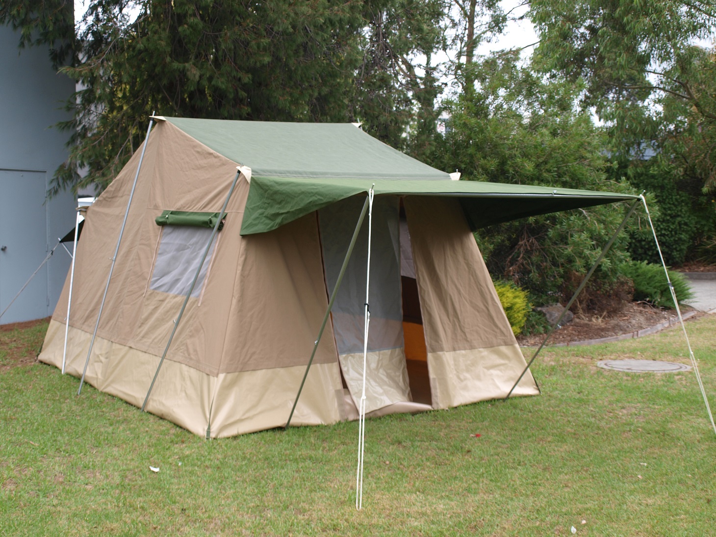 A Quick Guide to Taking Care of Your Canvas Wall Tents Melbourne