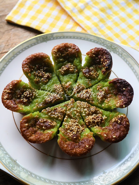 Kuih Bakar Kemboja Istimewa Azie Kitchen - Azie Kitchen