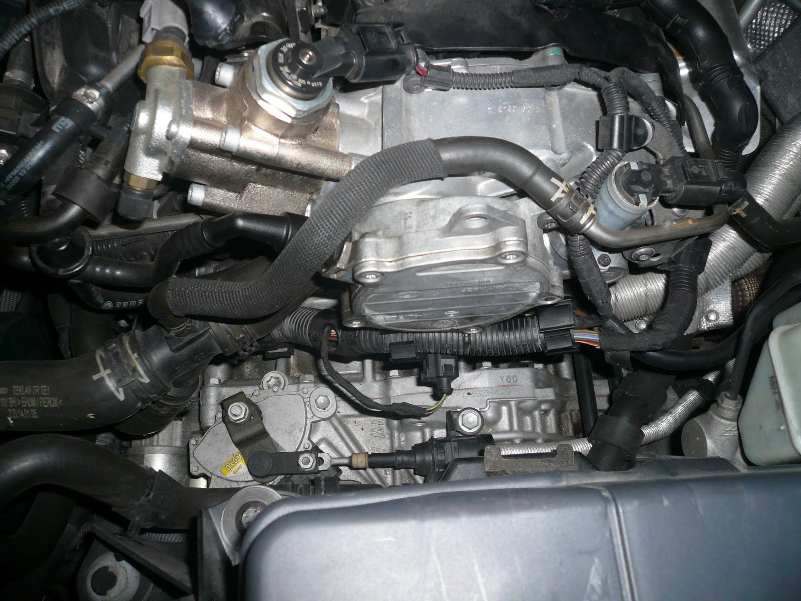 B6 2.0 transmission-cooler-thermostat arrow orientation | VW Vortex