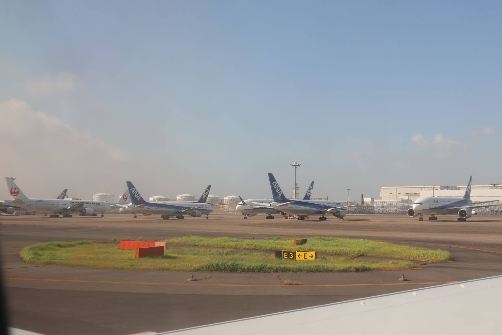 Jalで羽田空港から函館へ 休日のフライト Jal585便 レビュー 凡人の趣味ログ