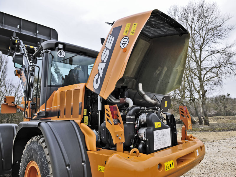 dunia-alat-berat-spesifikasi-case-wheel-loader-521-e