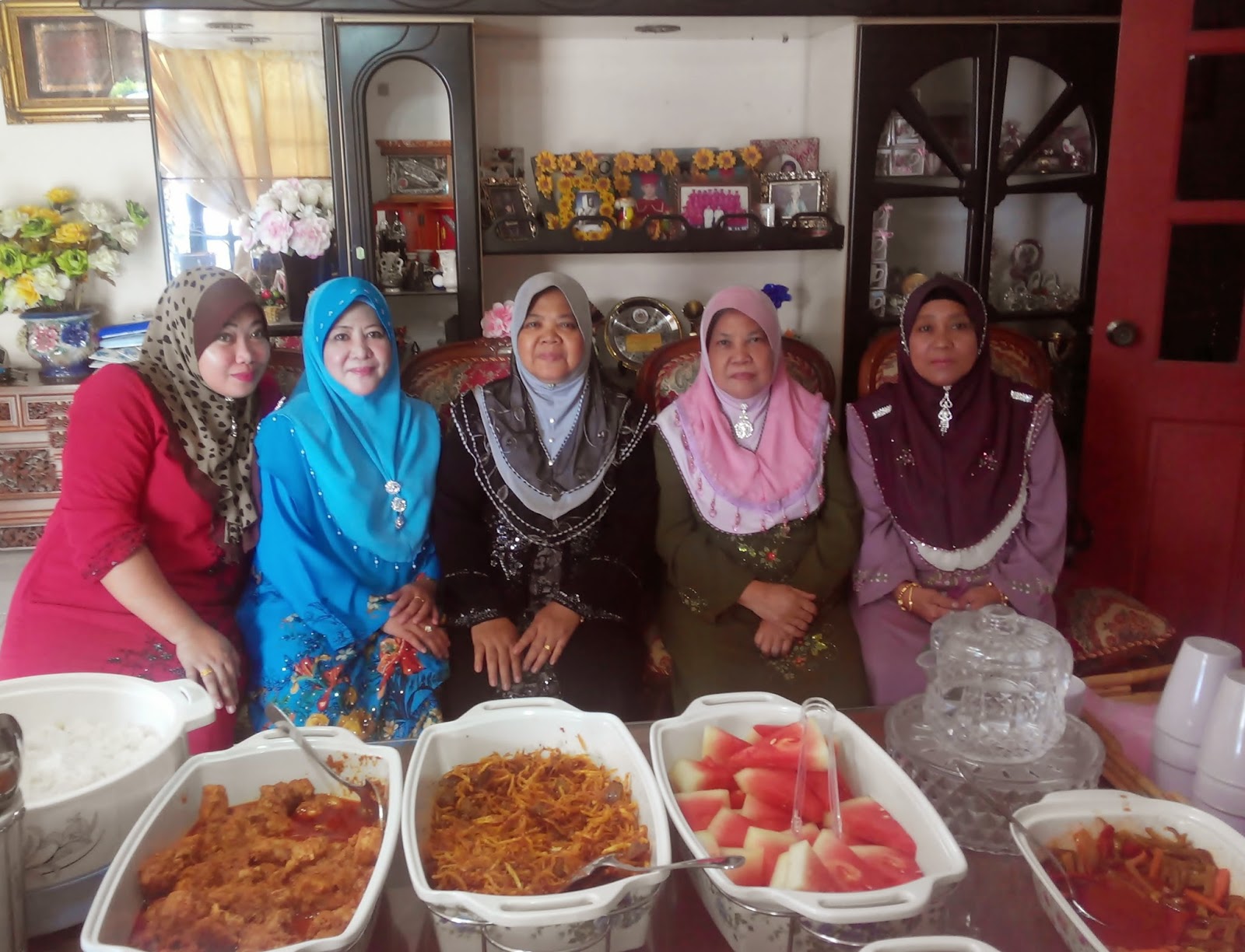 Selamat Datang Ke: BERSAMA KELUARGA DI HARI RAYA