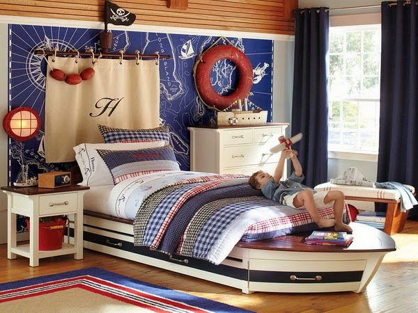 Nautical bedroom decor