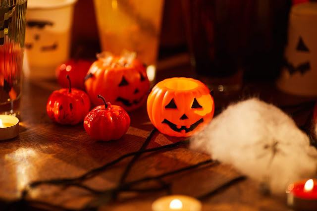 INTERNATIONAL:  Halloween Drinks