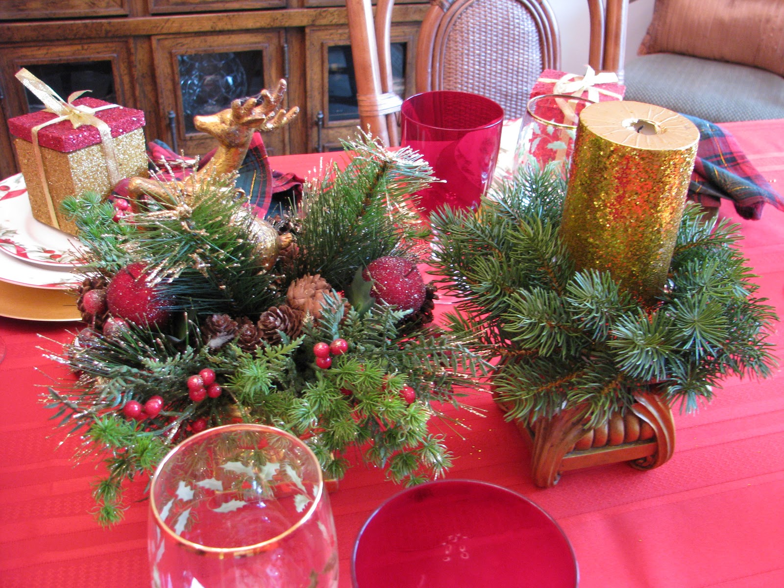 Designs by Pinky: ~~~Christmas Eve Dinner Table~~~