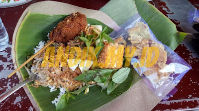 kuliner, mojokerto, wisata, foto, nasi pecel, pacet, pacet mojokerto, bunderan pacet, nasi pecel pacet, kuliner mojokerto