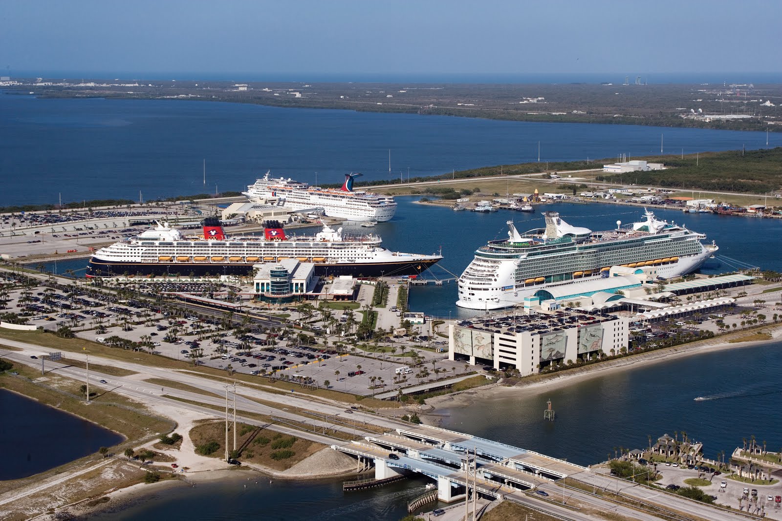 Professor Cruise Ship: Cruise Departure Port - Port Canaveral, Florida
