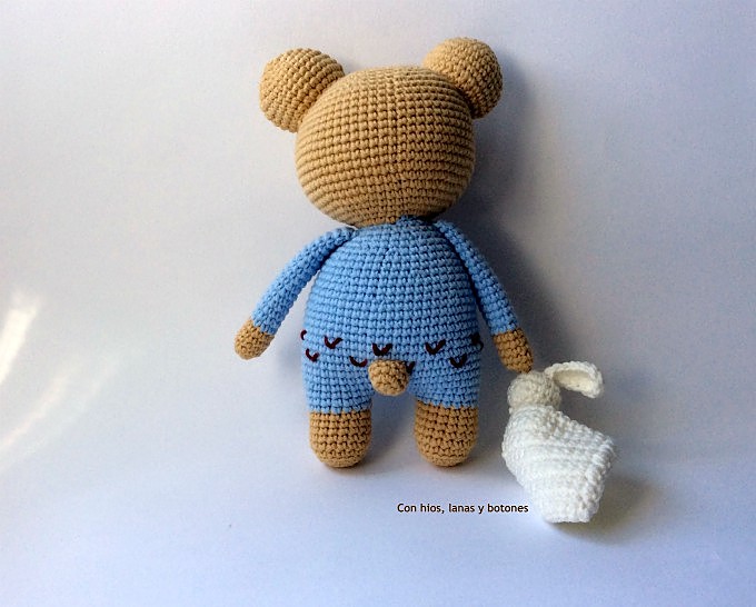 Con hilos, lanas y botones: Oso Samuel amigurumi