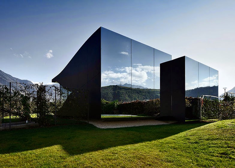 ARCFLY Mirror Houses, 2014 by Peter Pichler Architecture