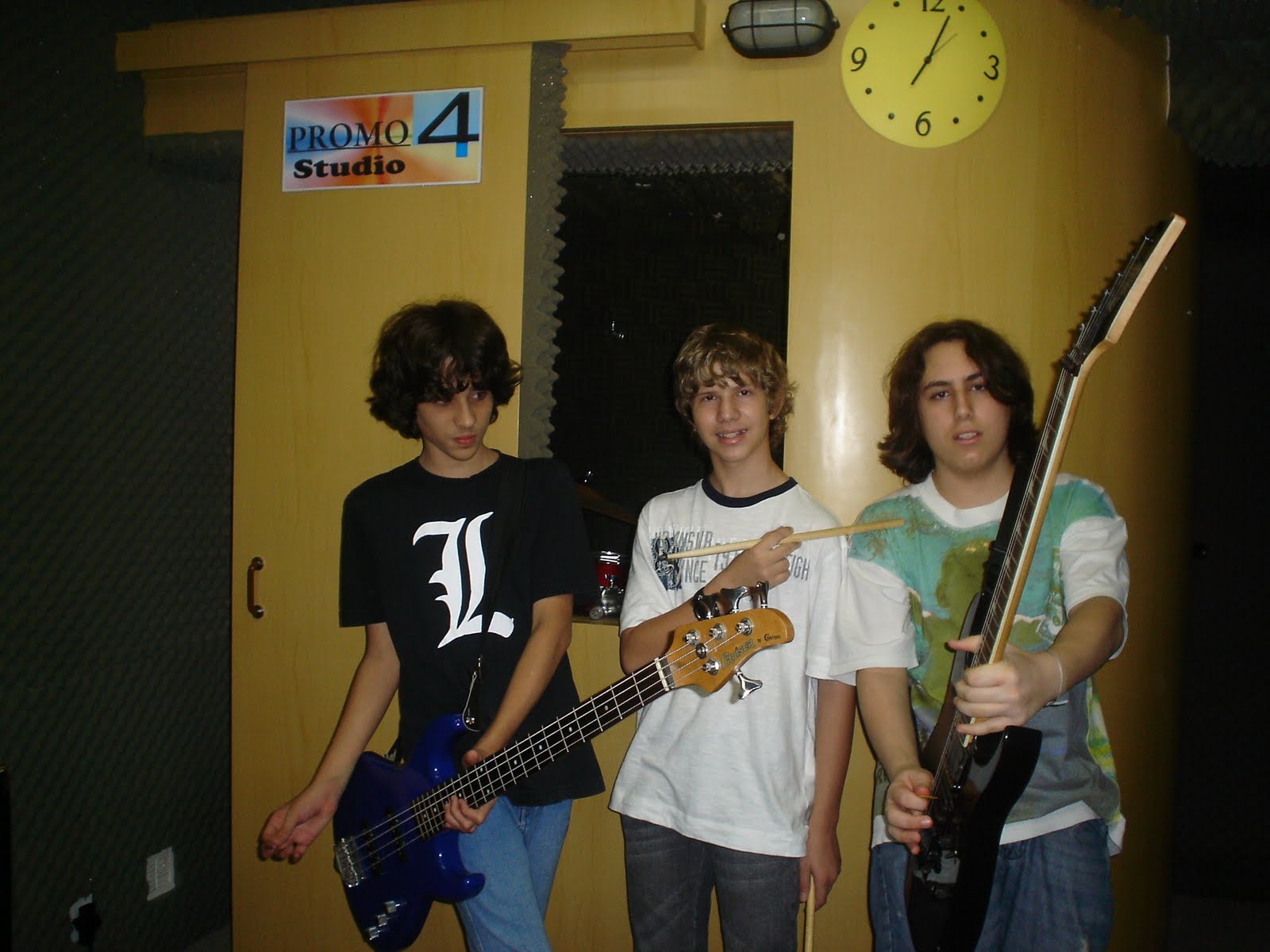 Mensagens (Gleryston Oliveira): Os garotos da banda Crush são presença