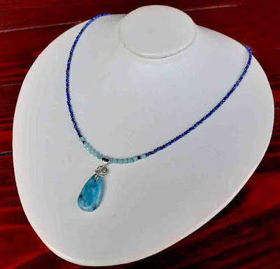 Larimar, amazonit si lapis lazuli