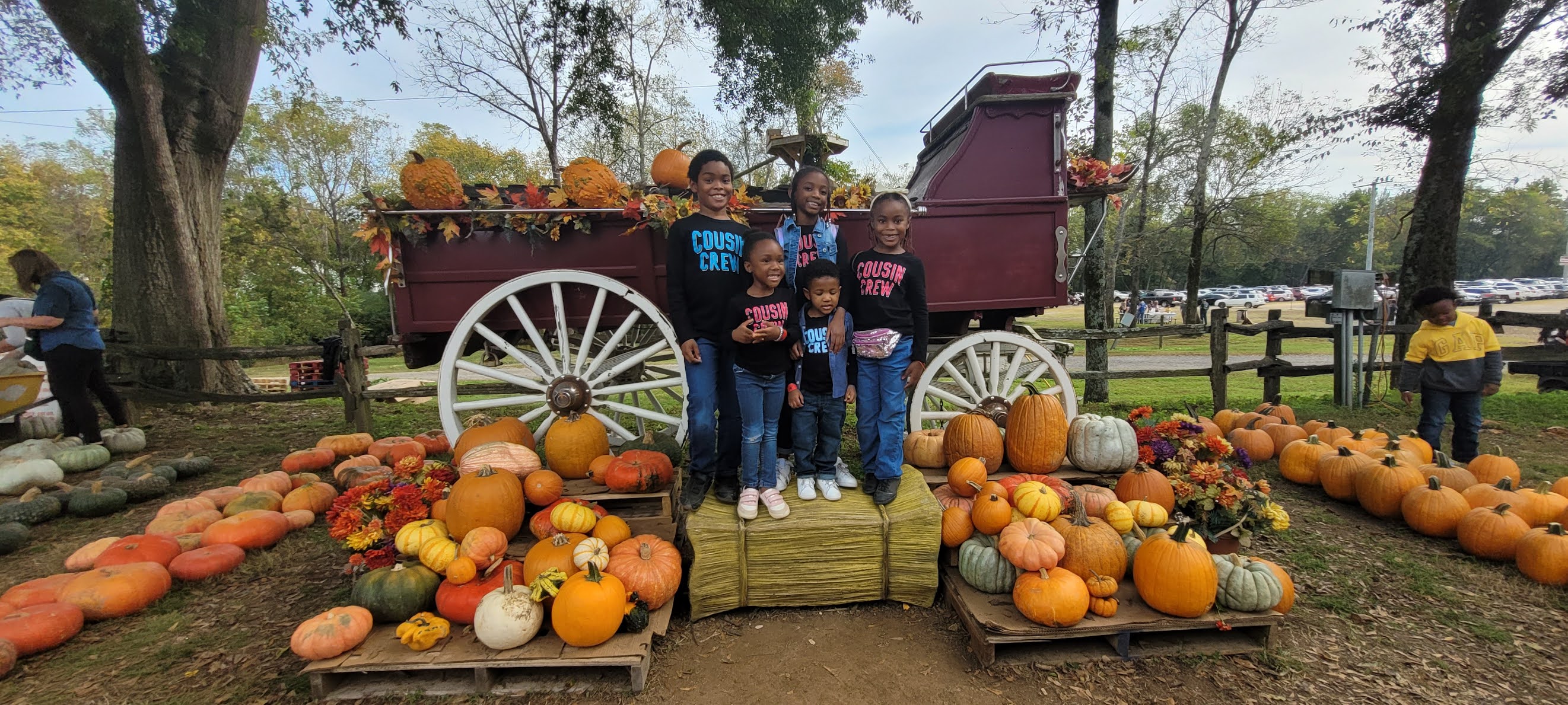 Berry Dakara DISCOVER Pettit Creek Farms Pumpkin Fest