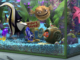 aquarium in Finding Nemo 2003 animatedfilmreviews.filminspector.com