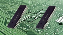 PIC Microcontroller Communication with SPI Protocol PIC Microcontroller Communication with SPI Protocol